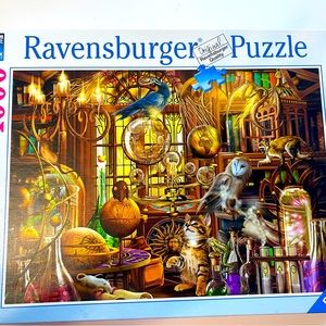 1000 pieces Ravensburger Puzzle, all pieces there!